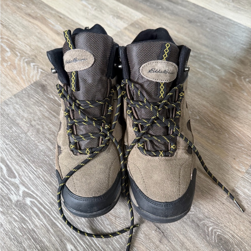 Eddie Bauer Men's Brown and Black Hiking Boots